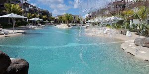 Construccio_CC_81n-de-piscinas-de-arena